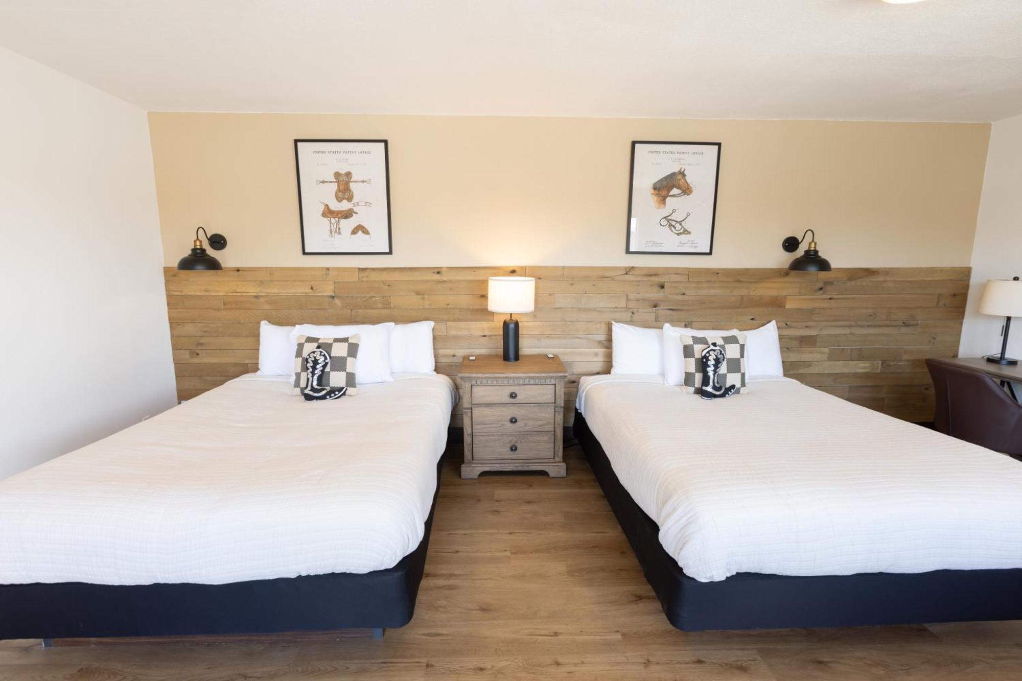 The Golden Spur Hotel Пейнгуич Стая снимка