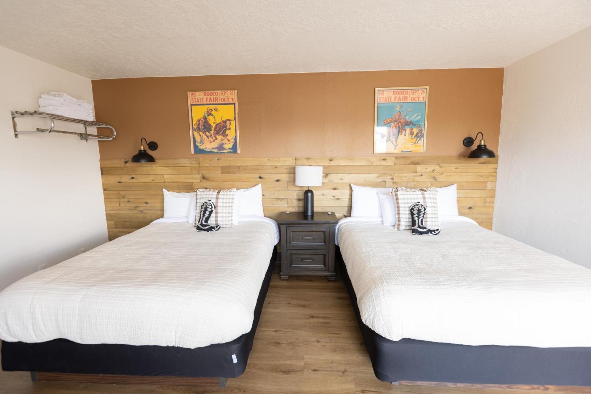 The Golden Spur Hotel Пейнгуич Стая снимка