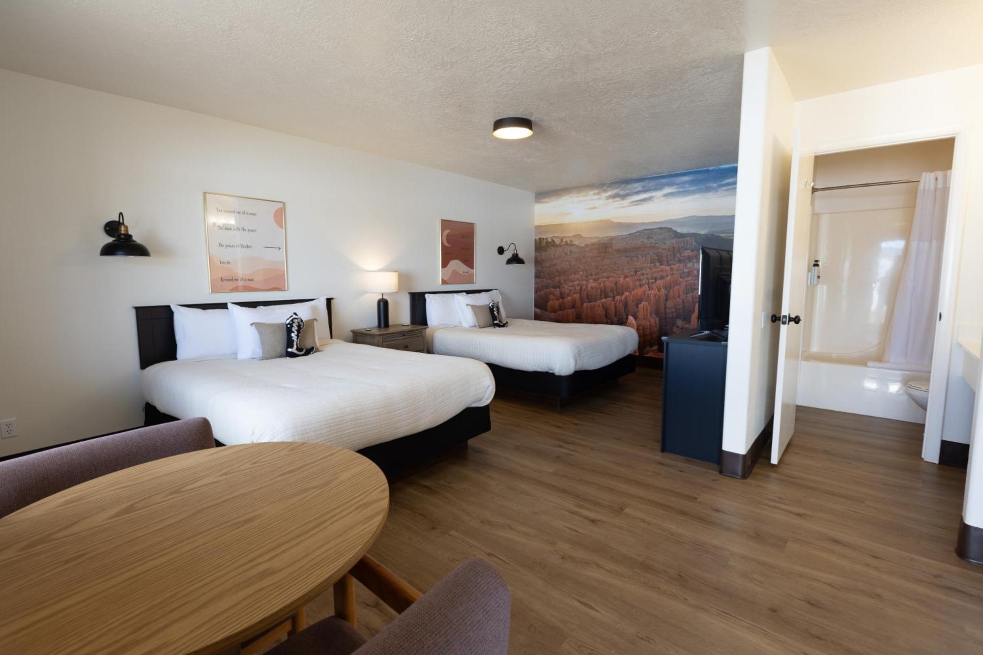 The Golden Spur Hotel Пейнгуич Стая снимка